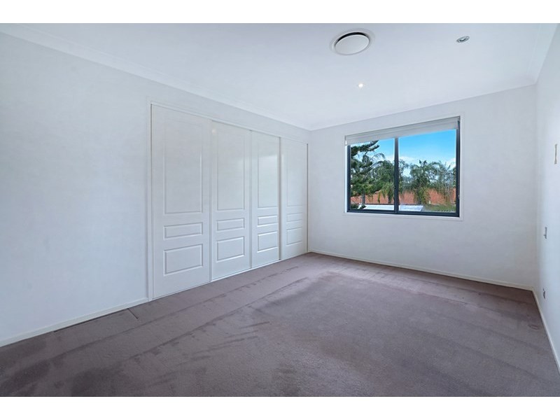 63 Bermuda Street, Broadbeach Waters QLD 4218