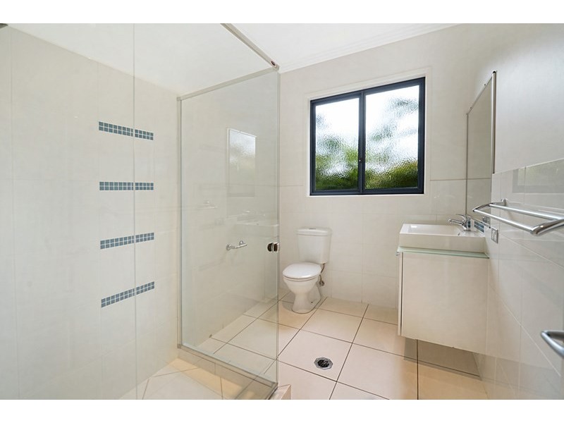 63 Bermuda Street, Broadbeach Waters QLD 4218