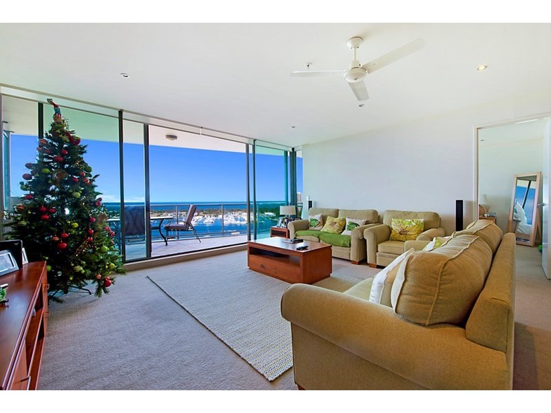 1 Como Crescent, Southport QLD 4215