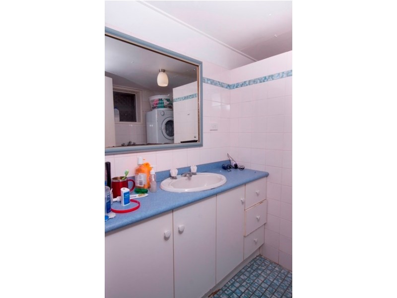 3/18 Tarcoola Crescent, Chevron Island QLD 4217