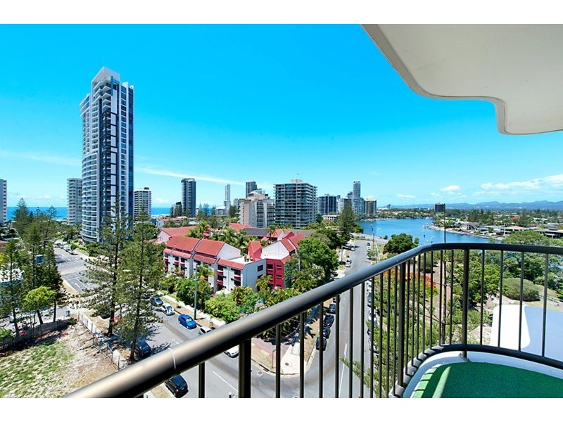 43 Enderley Avenue, Surfers Paradise QLD 4217