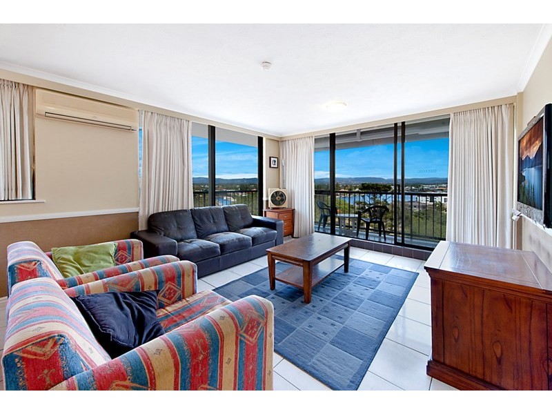 43 Enderley Avenue, Surfers Paradise QLD 4217