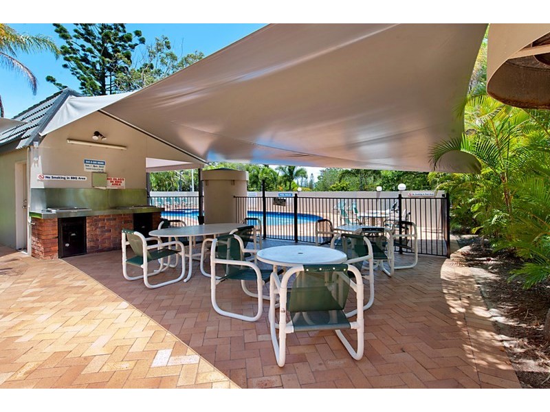 43 Enderley Avenue, Surfers Paradise QLD 4217