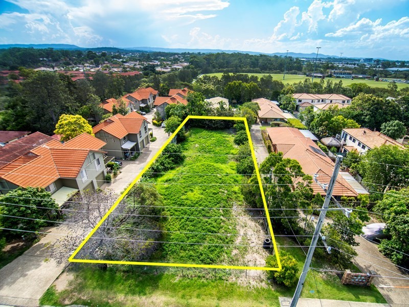 43 Harley Street, Labrador QLD 4215