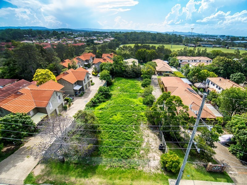 43 Harley Street, Labrador QLD 4215