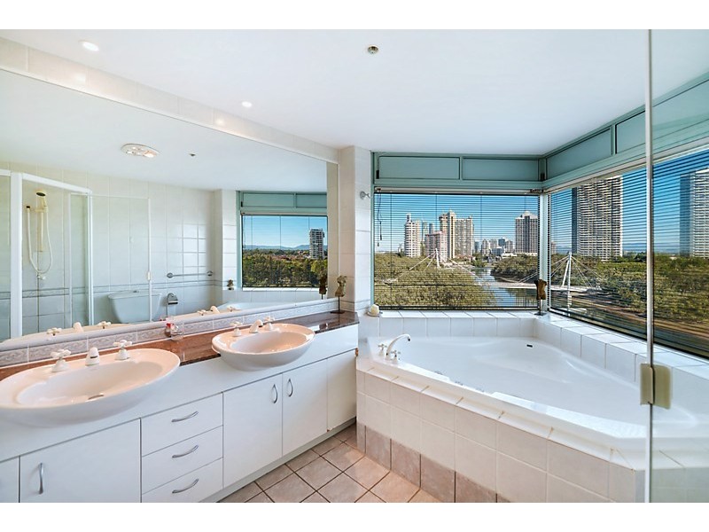 3482 Main Beach Parade, Main Beach QLD 4217