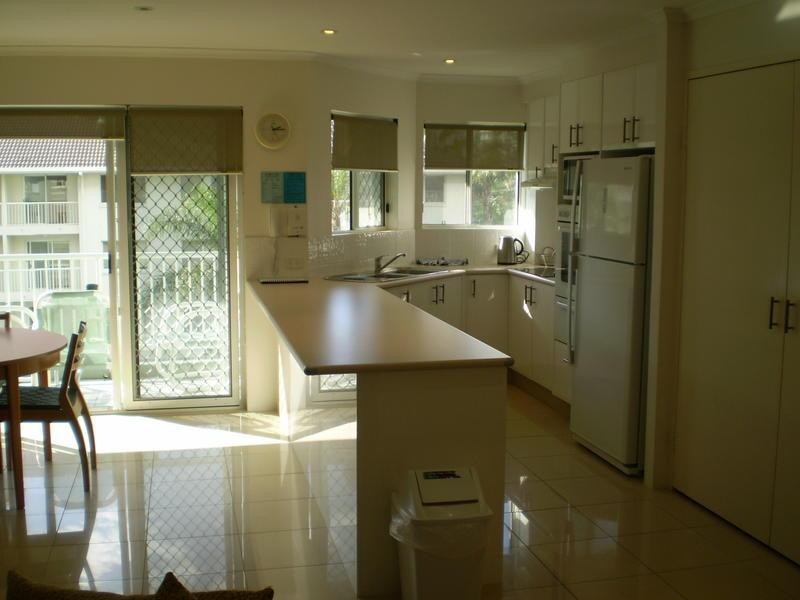 Main Beach QLD 4217