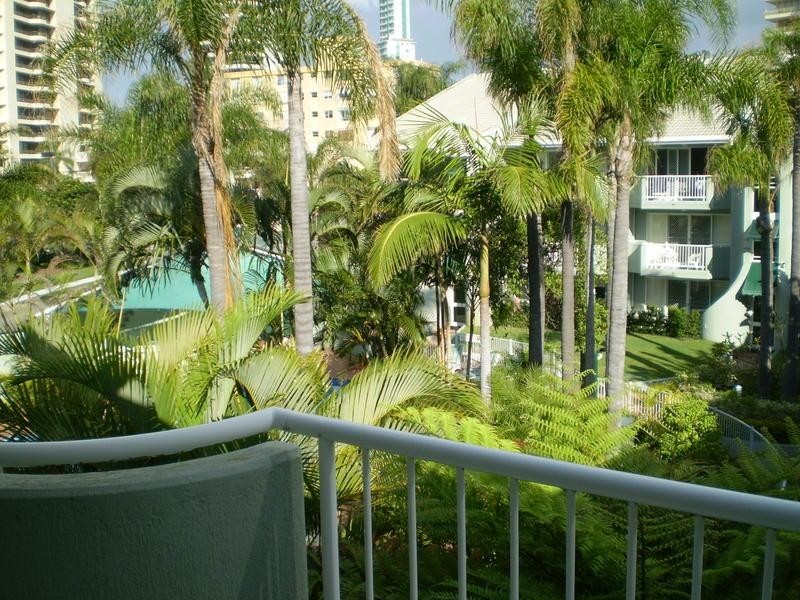 Main Beach QLD 4217