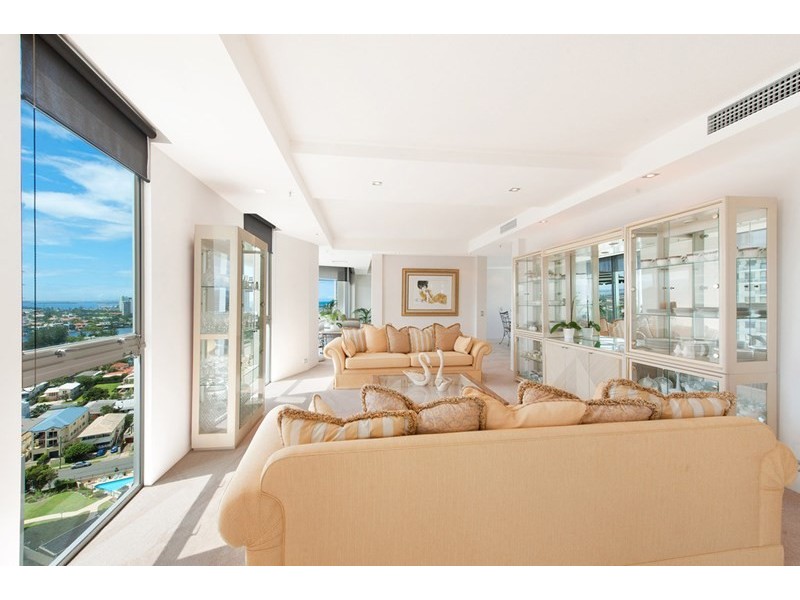 40 Riverview Parade, Surfers Paradise QLD 4217