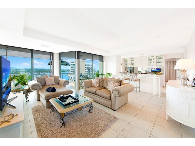 40 Riverview Parade, Surfers Paradise QLD 4217