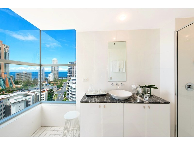 40 Riverview Parade, Surfers Paradise QLD 4217