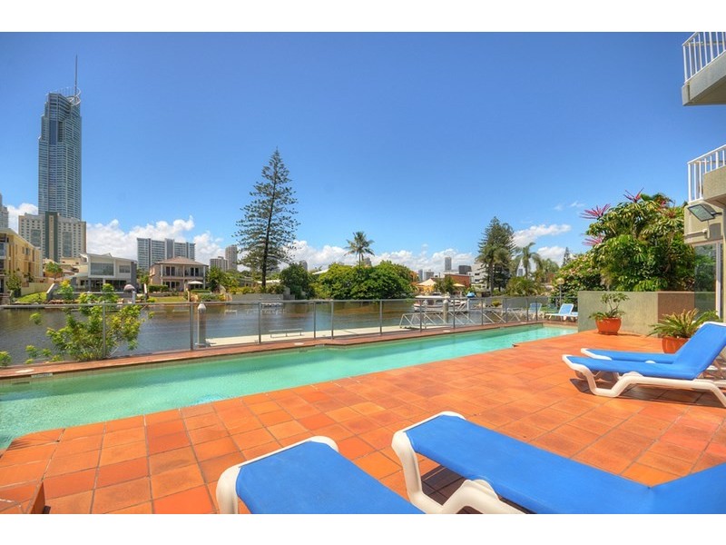 7 Mallana Street, Surfers Paradise QLD 4217