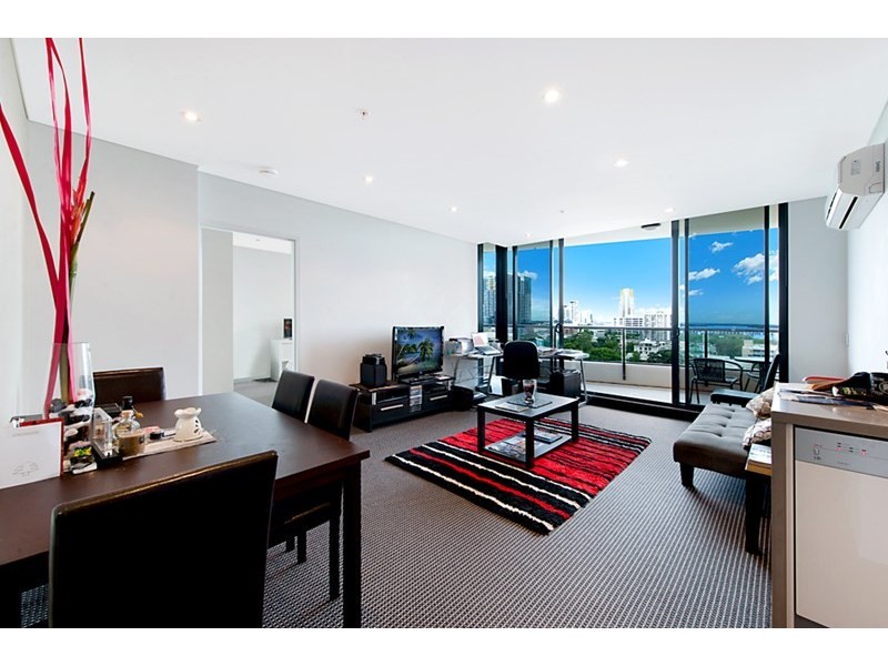 2 Aqua Street, Southport QLD 4215