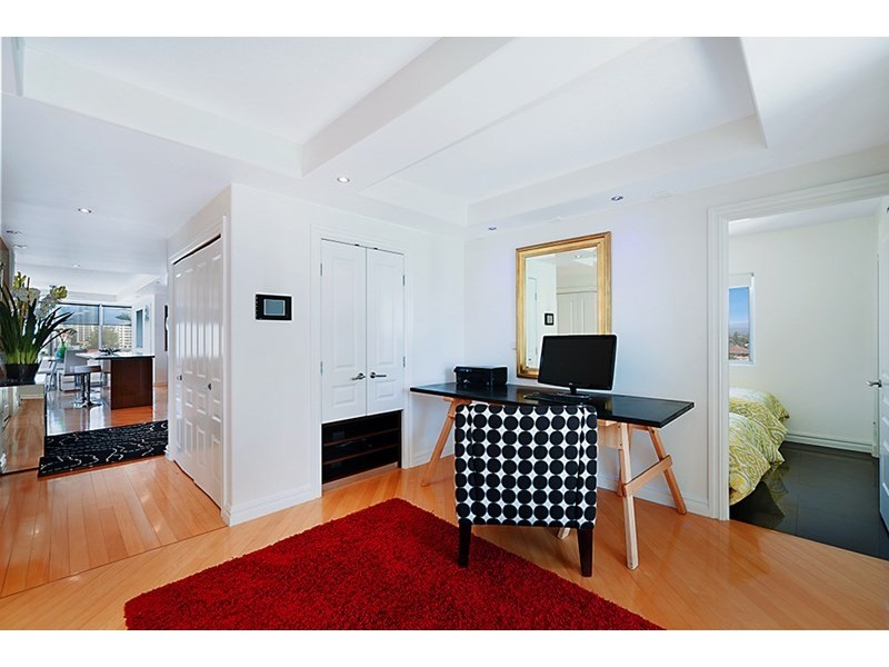 30 Garfield Terrace, Surfers Paradise QLD 4217