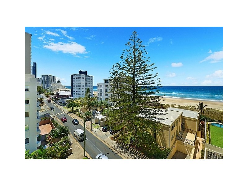 30 Garfield Terrace, Surfers Paradise QLD 4217