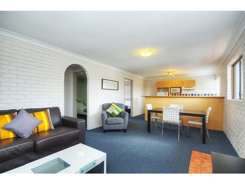 132 Marine Parade, Southport QLD 4215