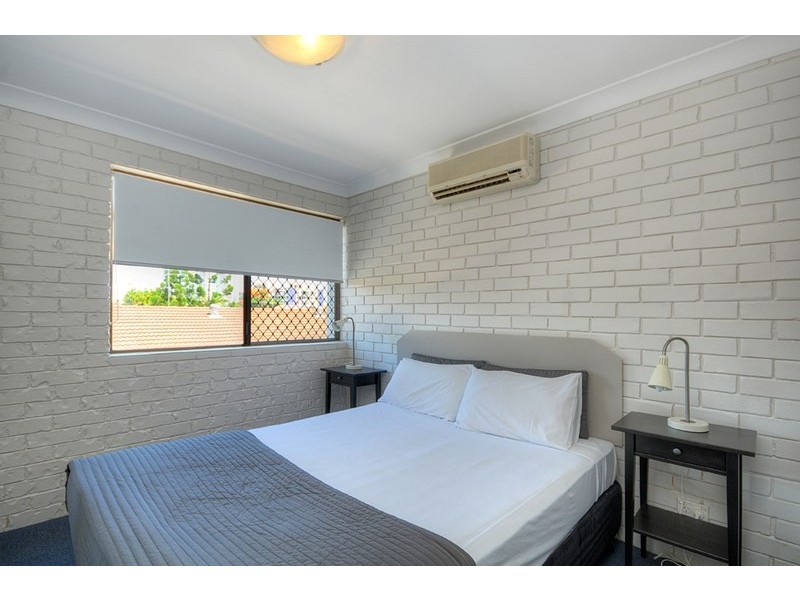 132 Marine Parade, Southport QLD 4215