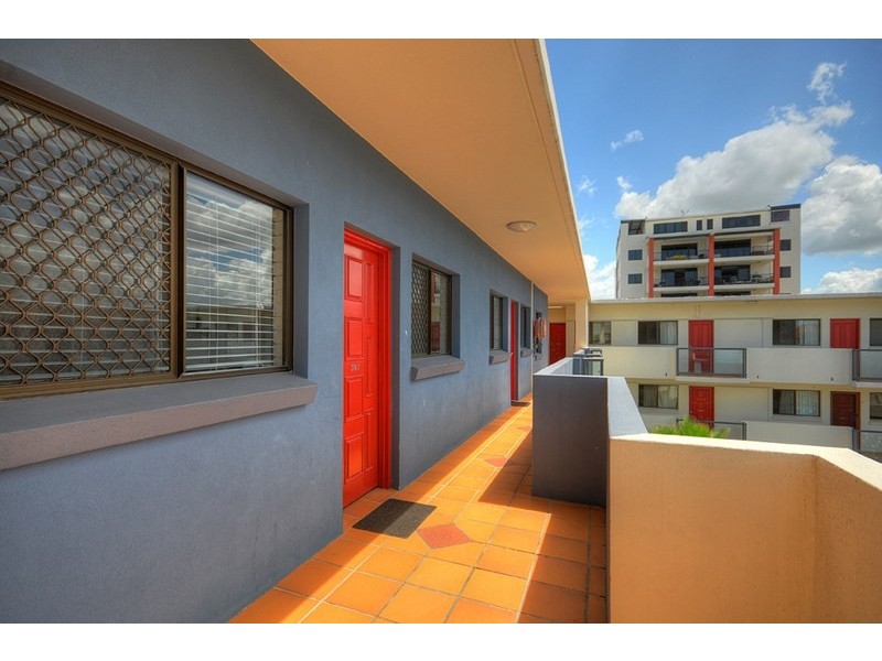 132 Marine Parade, Southport QLD 4215