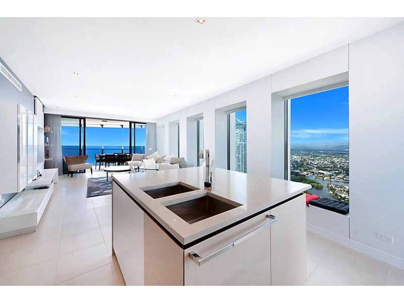 4 The Esplanade, Surfers Paradise QLD 4217