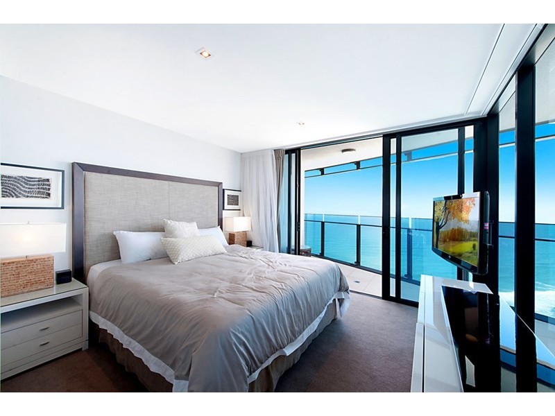 4 The Esplanade, Surfers Paradise QLD 4217