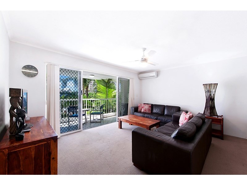 1 Cronin Avenue, Main Beach QLD 4217