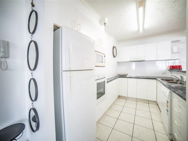 20 Old Burleigh Road, Surfers Paradise QLD 4217