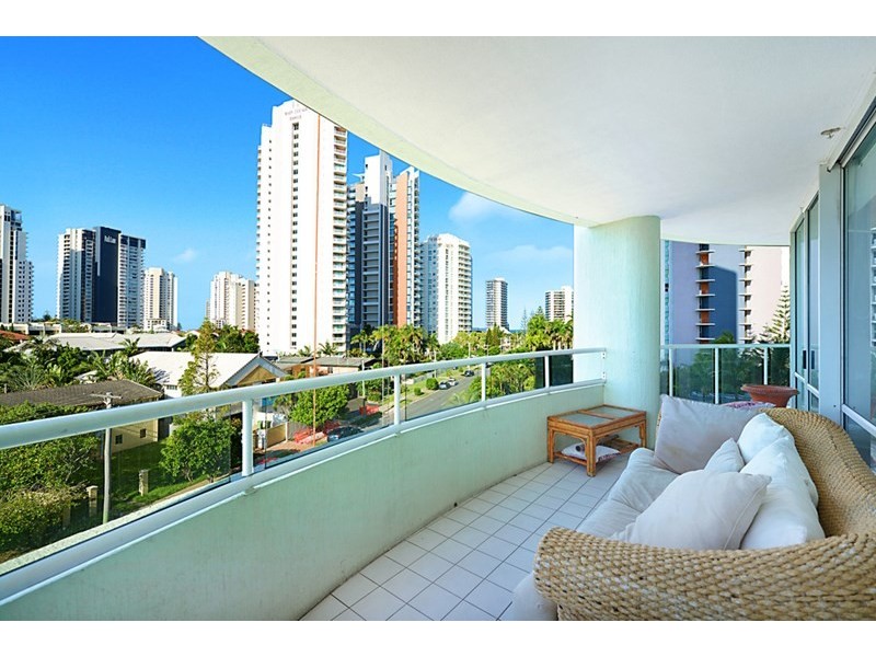 3 Tedder Avenue, Main Beach QLD 4217