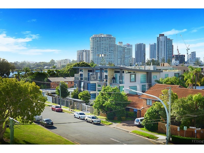3 Tedder Avenue, Main Beach QLD 4217