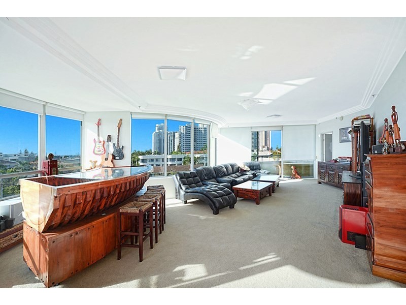 3 Tedder Avenue, Main Beach QLD 4217