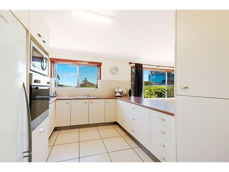 4/91 Queen Street, Southport QLD 4215