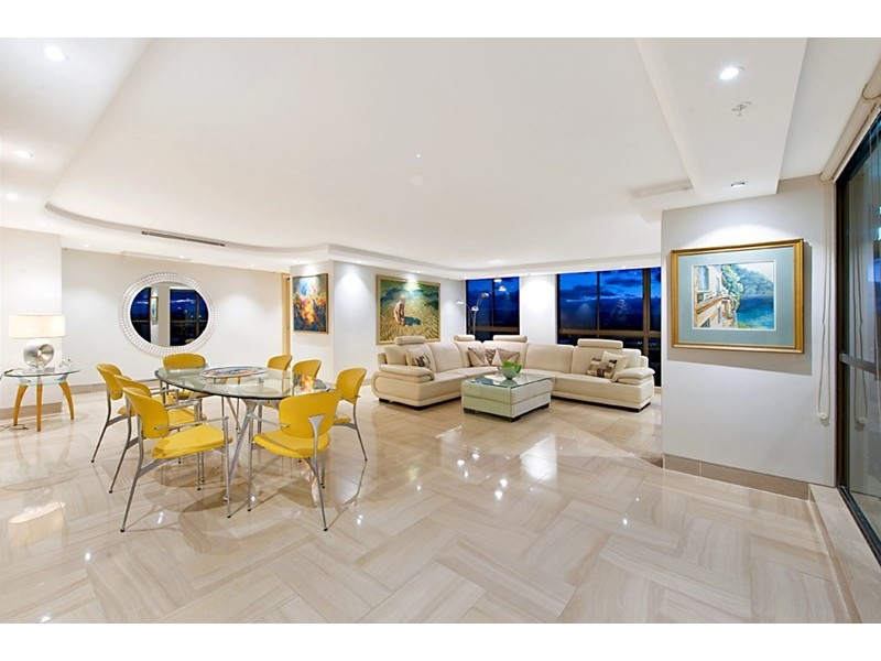 3 River Drive, Surfers Paradise QLD 4217