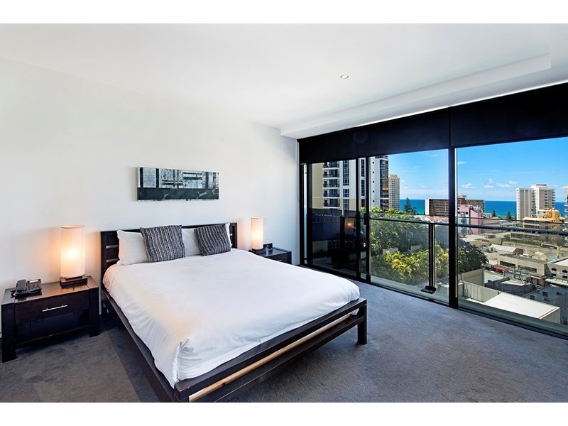 9 Ferny Avenue, Surfers Paradise QLD 4217