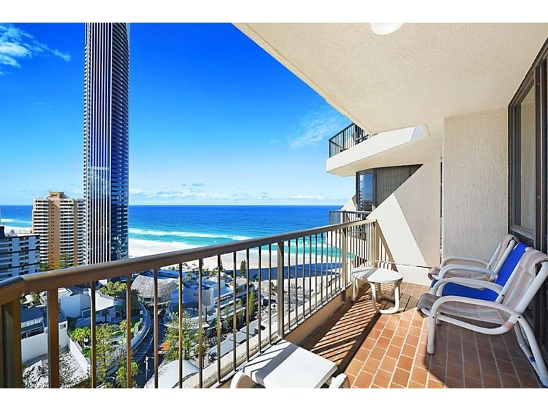 11 Hanlan Street, Surfers Paradise QLD 4217