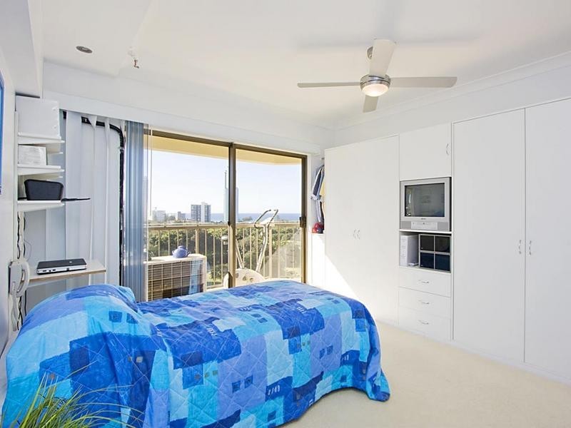 Main Beach QLD 4217