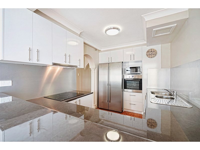 14E/80 The Esplanade, Surfers Paradise QLD 4217