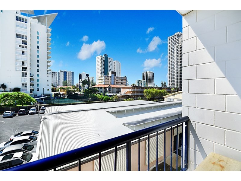 48 ‘Club Surfers’ 2877 Gold Coast Highway, Surfers Paradise QLD 4217