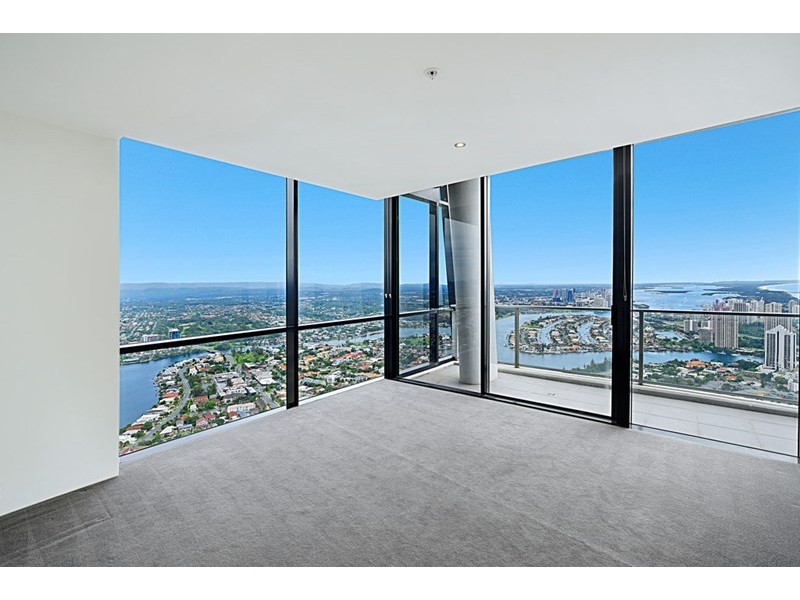 9 Ferny Avenue, Surfers Paradise QLD 4217