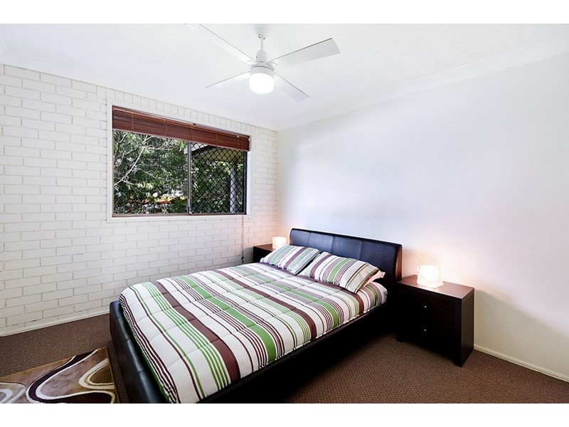 8 ‘Genoa Lodge’ 6 Genoa Street, Surfers Paradise QLD 4217