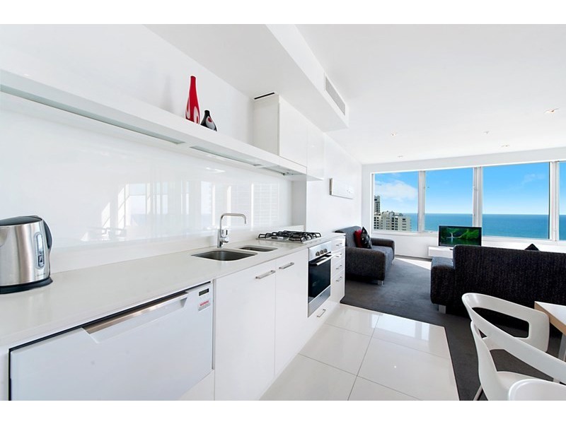 9 Hamilton Avenue, Surfers Paradise QLD 4217