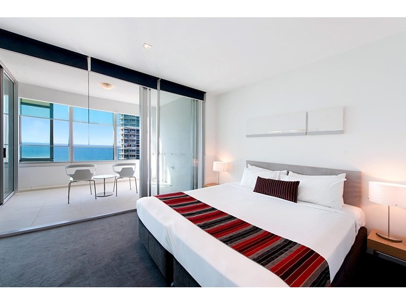 9 Hamilton Avenue, Surfers Paradise QLD 4217