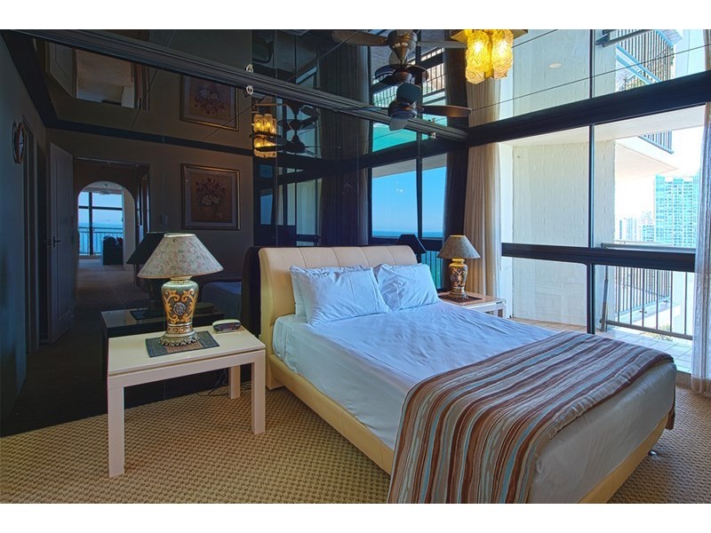 80 The Esplanade, Surfers Paradise QLD 4217