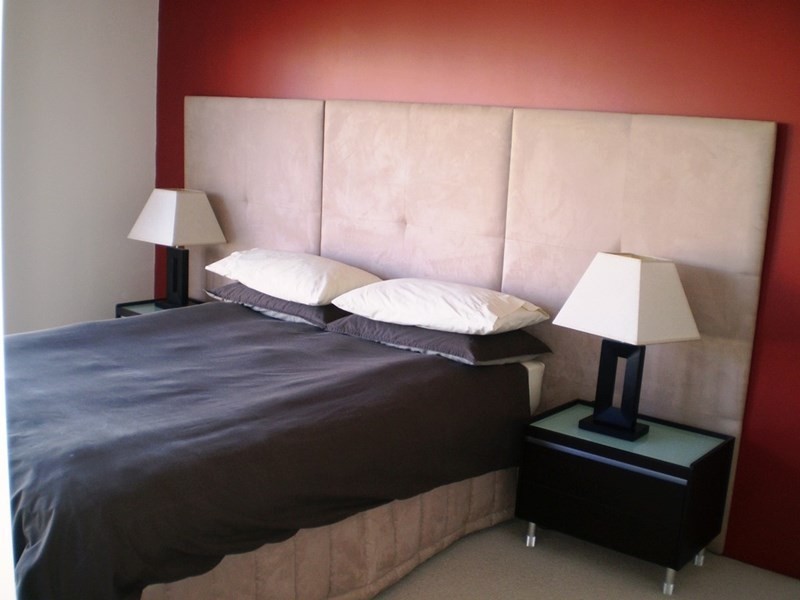 2 Admiralty Drive, Surfers Paradise QLD 4217