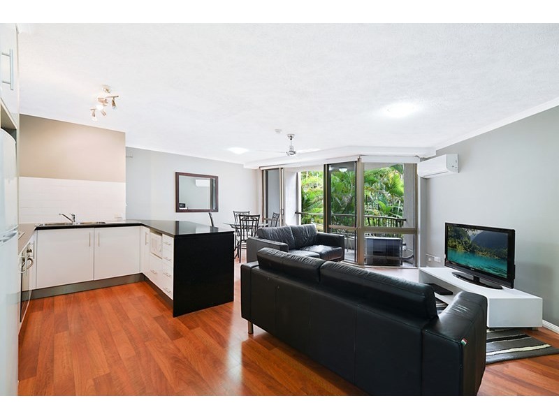 37 Enderley Avenue, Surfers Paradise QLD 4217