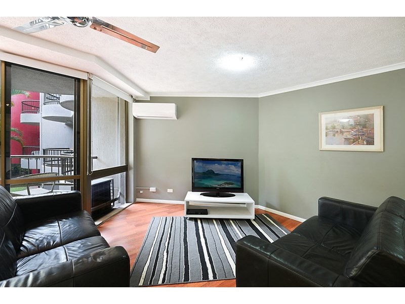 37 Enderley Avenue, Surfers Paradise QLD 4217