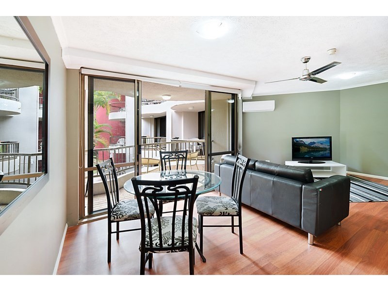 37 Enderley Avenue, Surfers Paradise QLD 4217