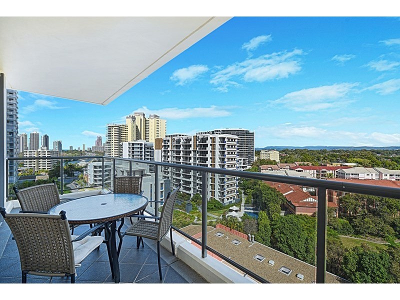 1013/3 Como Crescent, Southport QLD 4215