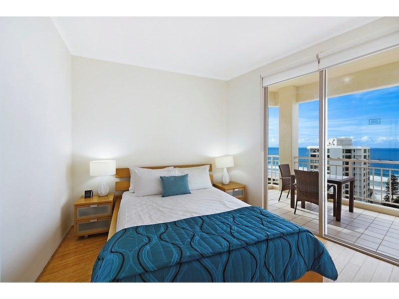 46 Pacific Street, Main Beach QLD 4217