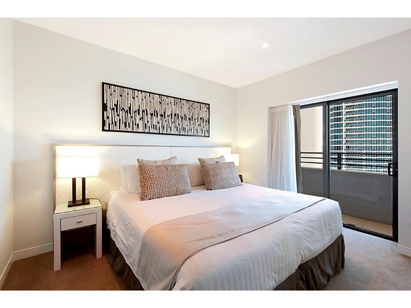 805/4 The Esplanade, Surfers Paradise QLD 4217
