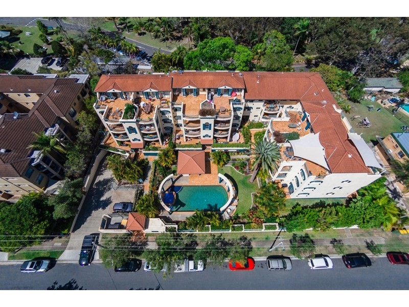 12 Monte Carlo Avenue, Surfers Paradise QLD 4217