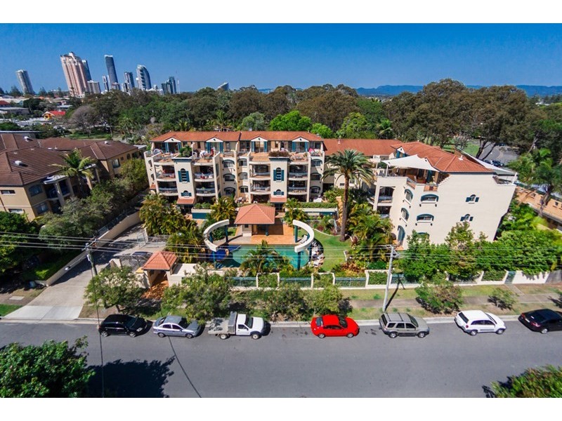 12 Monte Carlo Avenue, Surfers Paradise QLD 4217